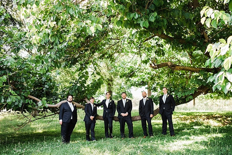 oaks at salem groom with groomsmen photo