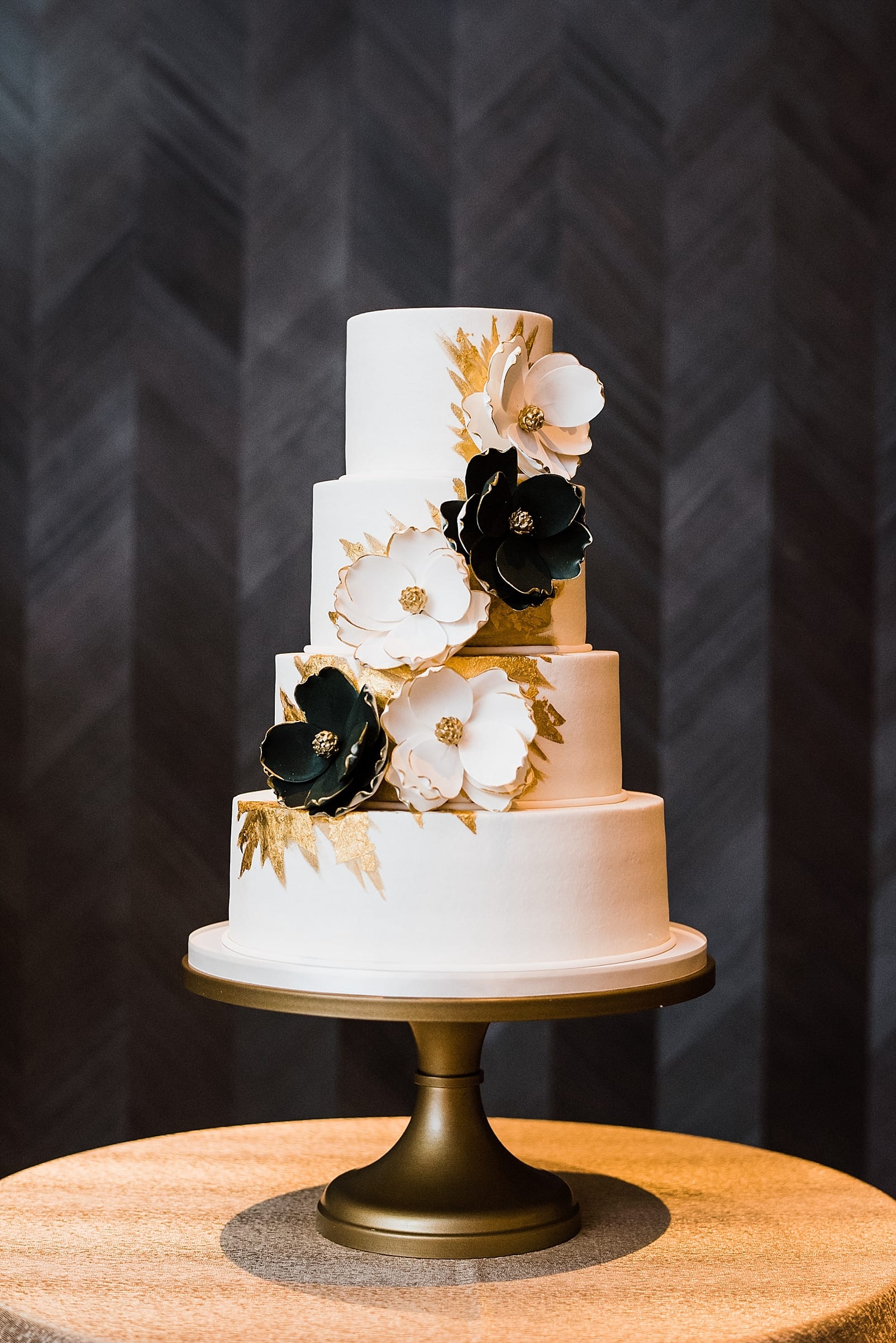 raleigh renaissance wedding photographer black and white wedding cake modern wedding cake flowers on wedding cake photo