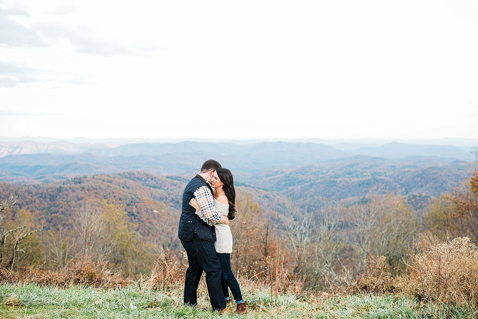 boone wedding photographer boone engagement pictures thunder hill overlook photo
