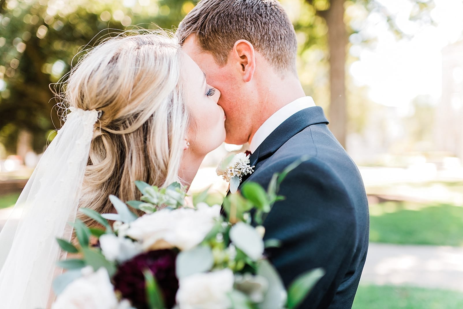 downtown raleigh wedding photographer bride and groom wedding bouquet photo