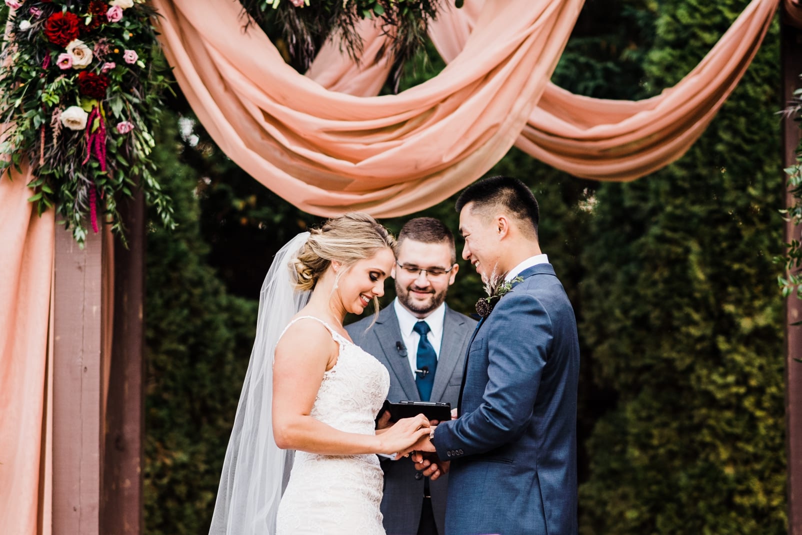 sutherland estate and gardens wedding photographer garden wedding ceremony mauve wedding colors ceremony with fabric draping photo